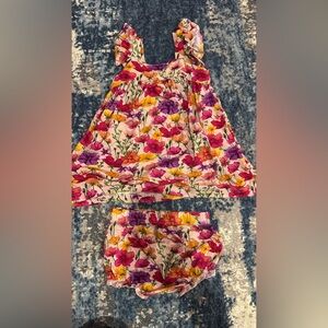 3 sets of boutique outfits!